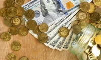 财政部：严格实行公务用车编制管理 按照规定逐步扩大新能源汽车配备比例